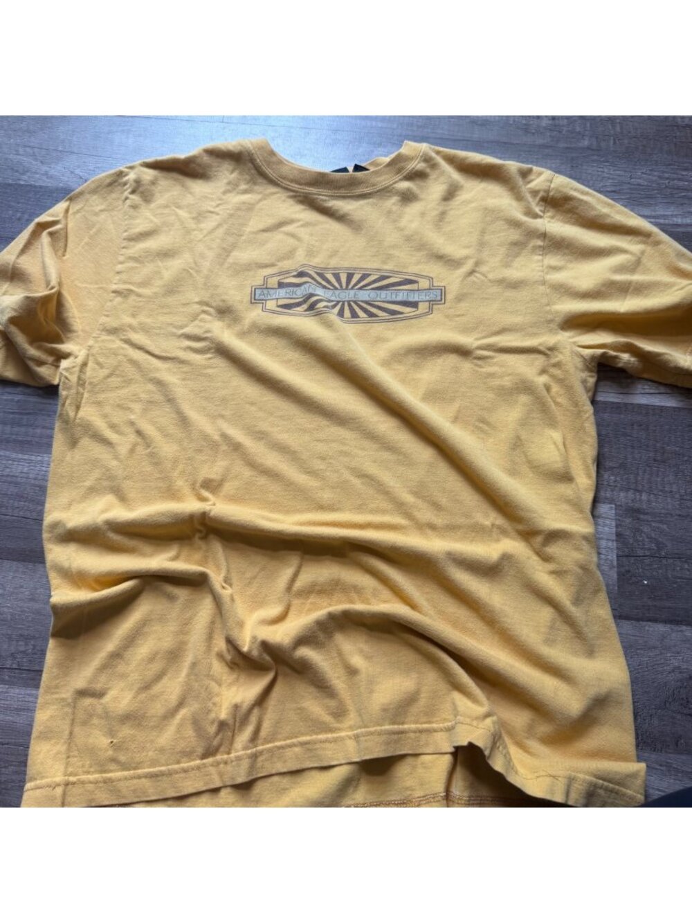 Vintage American Eagle Outfitters Yellow Graphic T-Shirt Mens M 100% Cotton Casu